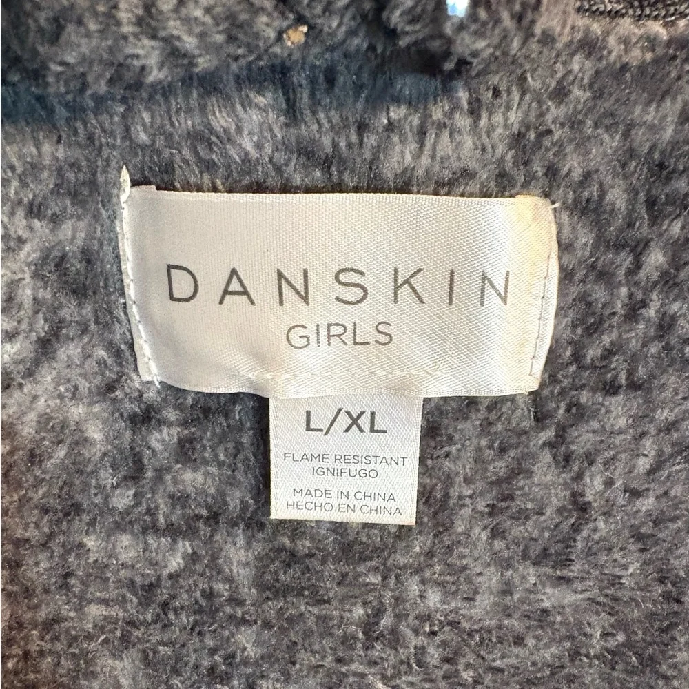 Danskin, Girl’s Gray Glitter Star Robe, Size XL